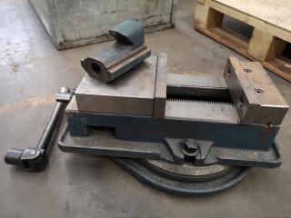 Rotating 160mm Mill Vice, Damaged