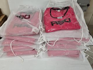 130x R80 Pink Mesh Training Bibs, Size M