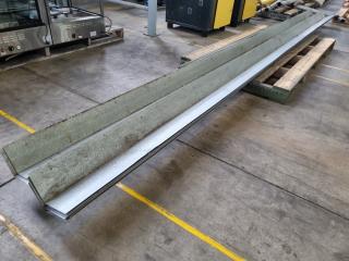 10x Galvanised Angle Steel 6230mm Lengths