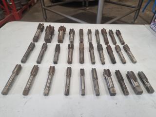 Large Assortment of 30 HSS Pipe Tapers