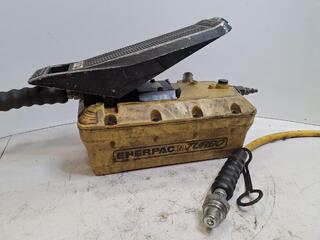 Enerpac Turbo Hydraulic Foot Pump