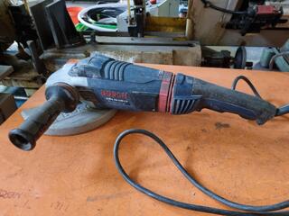 Bosch Professional 230mm Angle Grinder GWS 22-230 LV