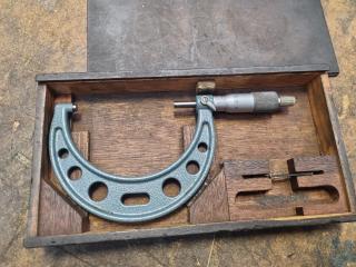 Mitutoyo Outside Micrometer 123-128