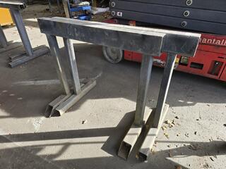2 x Steel Work Stands 