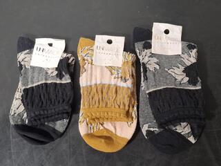 3 Pairs of Ummaid Copenhagen Socks