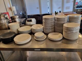 200+ Restaurant Plates, Assorted Sizes