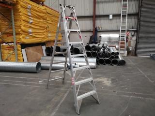 Ullrich 2.4m Aluminium Step Ladder