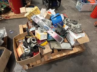 Pallet of Assorted Automotive Parts