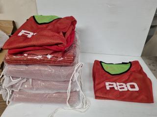 43x R80 Reversible Red/Green Training Bibs