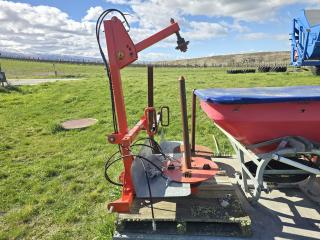 2 x Hydraulically Driven Net Unwinders
