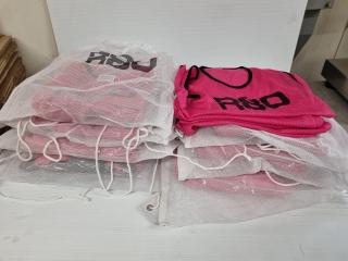 85x R80 Pink Mesh Training Bibs, Size Junior