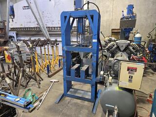 Manual Hydraulic Workshop Press