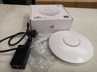 Ubiquity UniFi 802.11n Long Range Access Point AP-LR