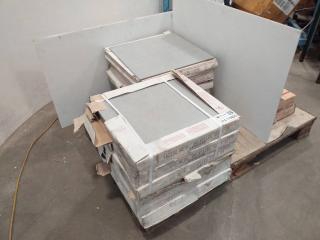 72 x Light Grey Ceramic Floor Tiles (14.38m²)