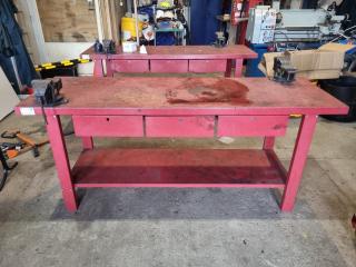 Workbench with Two Vices