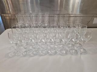 39x Assorted Wine Glasses