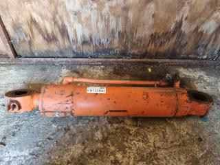 Large Hydraulic Ram 