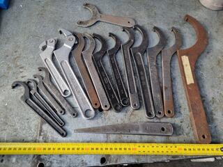 17x Assorted Milling Tool Holder Wrenchs & More