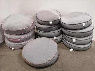 12x 600x600mm Floor Cushions