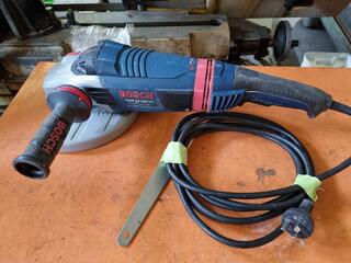 Bosch Professional Corded 230mm Angle Grinder GWS 22-230 LV