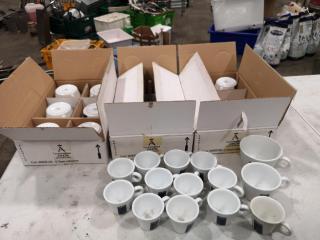 31x Italian Porcelian Tea & Coffee Cups by Lavazza