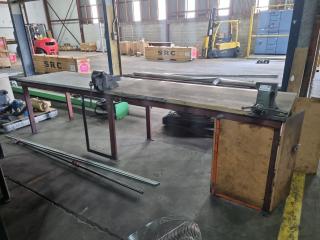 Workbench with Two Vices