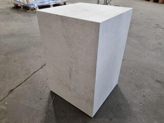 Stylish Porcelian Panel Pedistal Stand