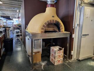 Commercial Gas & Wood Fired Pizza Oven