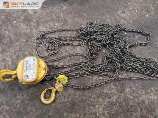 1-Ton Chain Lifting Block by Lift Master