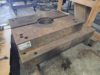 2 x Heavy Steel Duty Plates