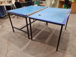 2x Tables