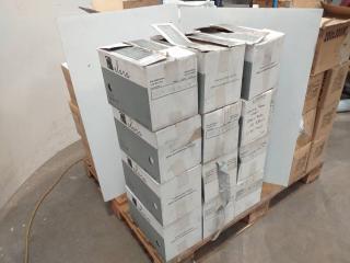 273 x White Gloss Ceramic Wall Tiles (16.38m²)