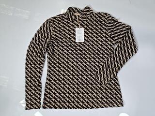 Rue de Femme Mesh Roll Neck Top - Size Large