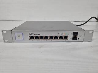Ubiquiti US-8-150W 8-Port Gigabit Managed PoE+ Switch