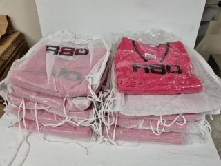 100x R80 Pink Mesh Training Bibs, Size L