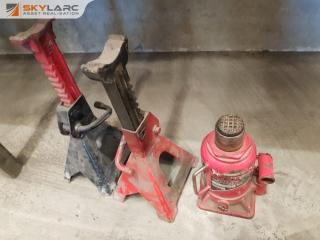 2 x Axle Stands and Jack