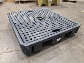 Controlco 4 Drum Spill Pallet, 250L, Damaged