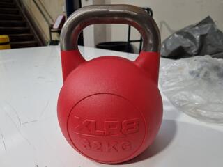 32kg Competition Kettle Bell by XLR8