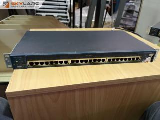 Cisco Systems Catalyst 2950 Series 24-Port Network Switch