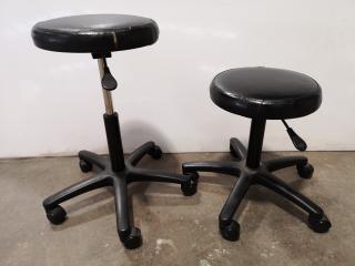 2x Mobile Adjustable Stools