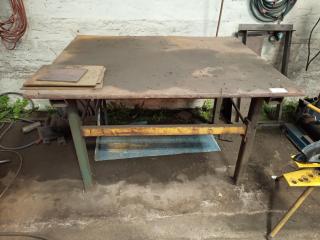 Heavy Duty Plate Workbench