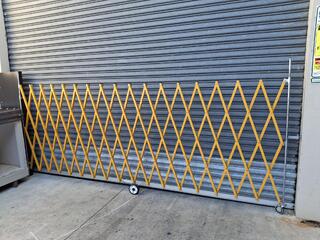 Expanding Barrier 