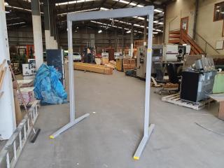 Guldman Free-standing single rail system