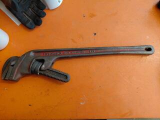 RIDGID E24 Pipe Wrench