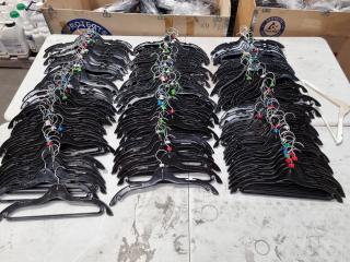 170x Retail Grade Clothing Hangers