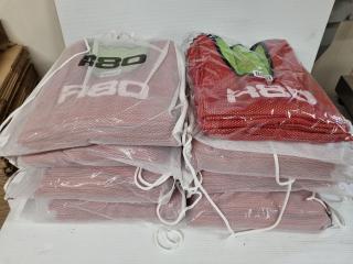 80x R80 Reversible Red/Green Training Bibs, Size L