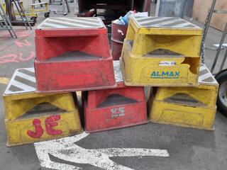 5x Plastic Workshop Step Stools