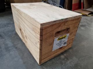 Cyclone Barbed Fencing Staples, 50x4.00mm, 25kg Crate