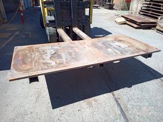 Large Plate Steel Pallet