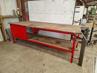Heavy Duty Workbench With Vice